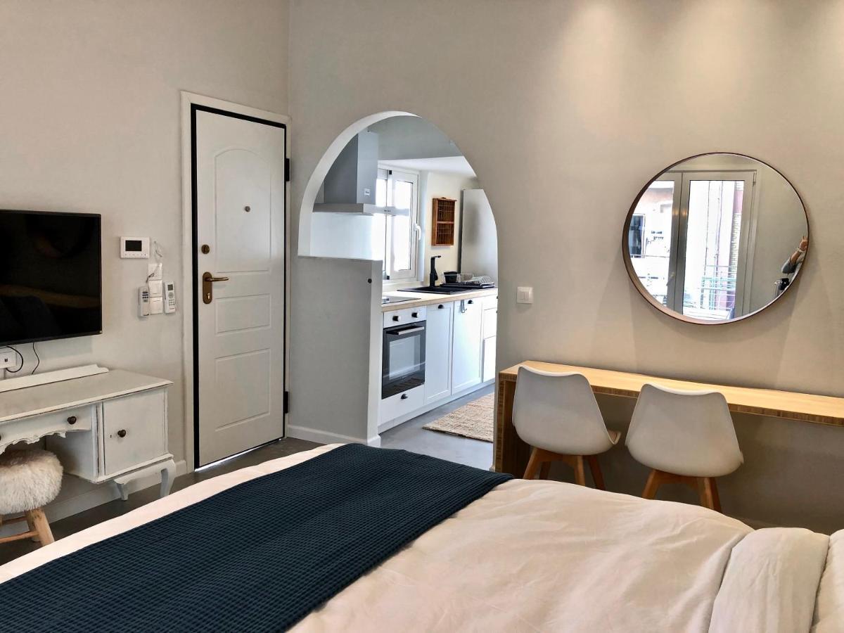 Five Brand New Boutique Apartments Central 아테네 외부 사진